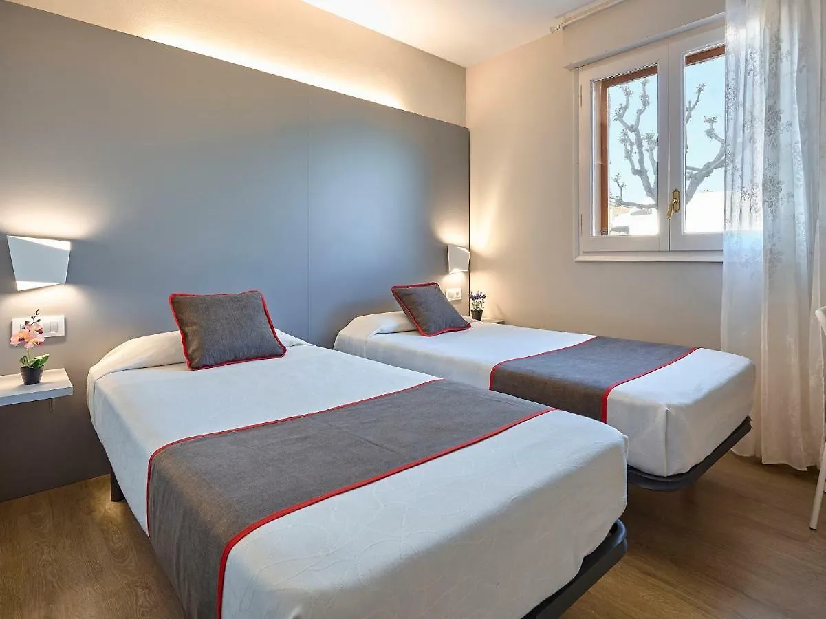 Hostal Mas Ferrer Cornellá de Terri