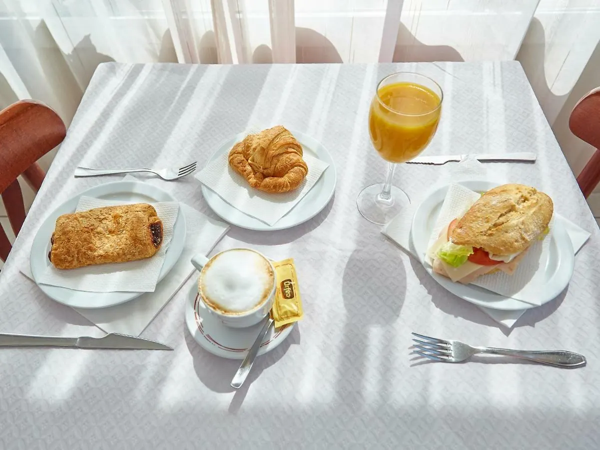 Hostal Mas Ferrer Cornella de Terri
